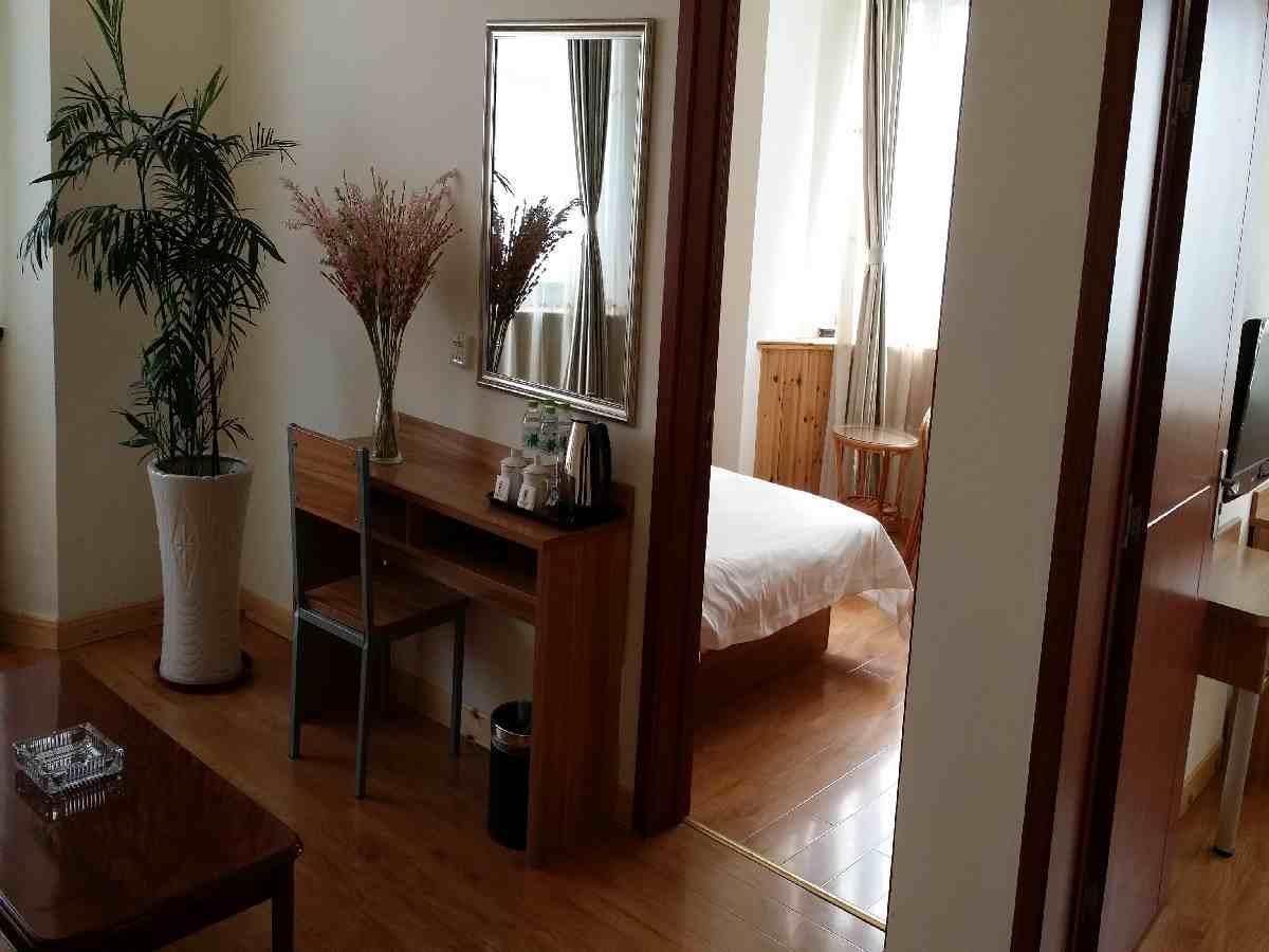 Super 8 Hotel Qingdao Railway Station Gui Zhou Road المظهر الخارجي الصورة