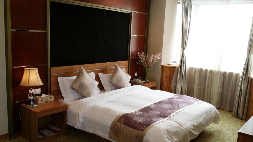 Super 8 Hotel Qingdao Railway Station Gui Zhou Road المظهر الخارجي الصورة