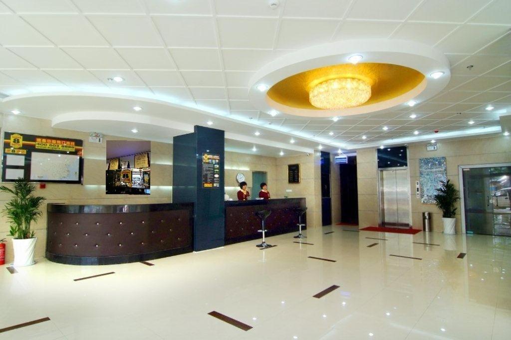 Super 8 Hotel Qingdao Railway Station Gui Zhou Road المظهر الخارجي الصورة